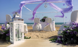 DESTINATION WEDDING SICILY: A Beach Wedding with Romance, Glamour, and Amazing Light