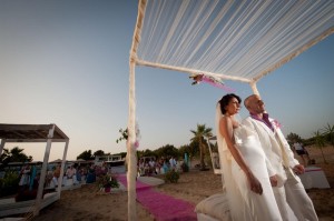 pergola matrimonio in spiaggia