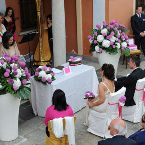 Decorazioni-floreali-per-il-matrimonio-civile