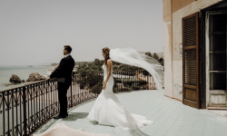 Splendido matrimonio sulla spiaggia siciliana, al Castello di Falconara